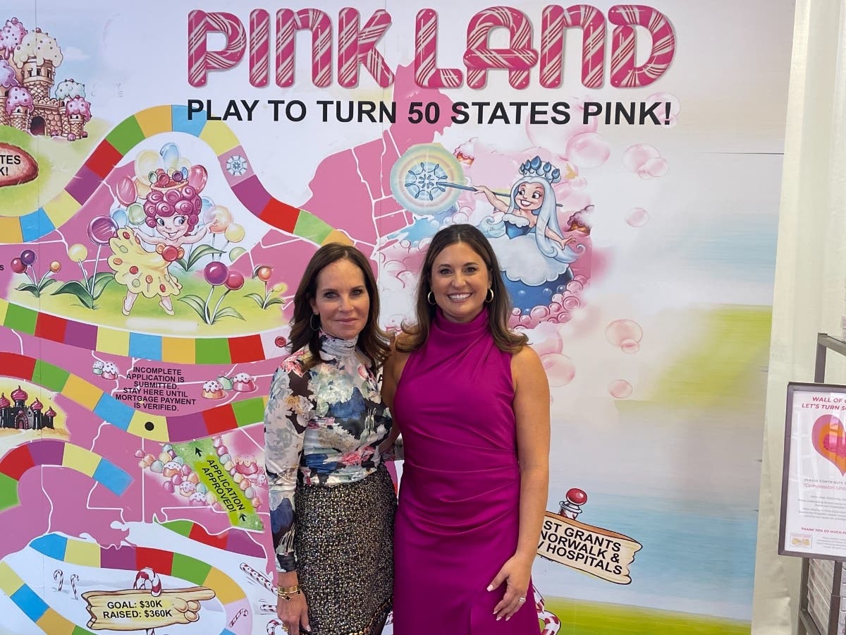 Pink Aid Co-Presidents, Nicole Bonn and Courtney Prussin