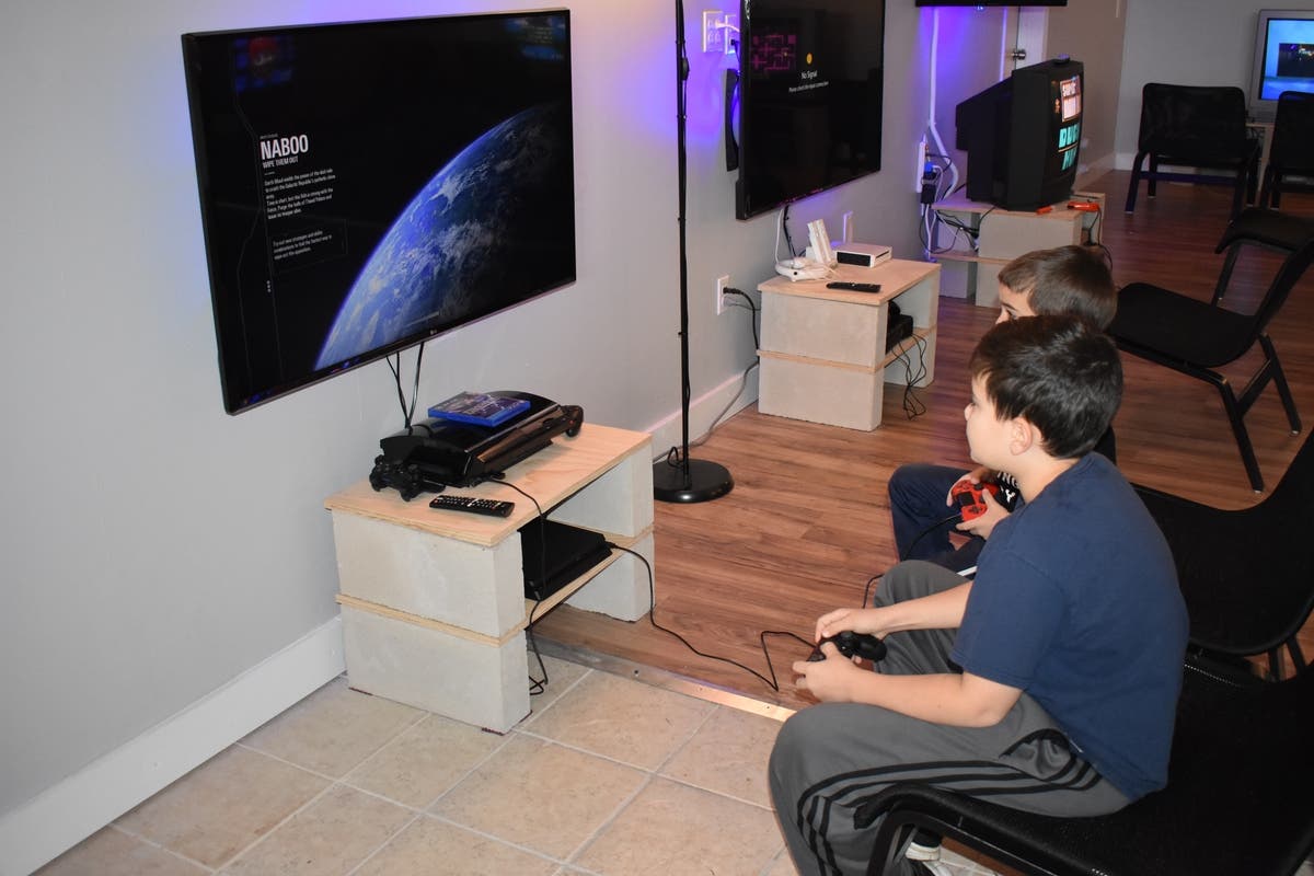 Aberdeen Officials Welcome Retro Relived to the Township | Matawan, NJ ...