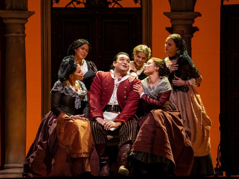 https://patch.com/img/cdn20/users/22327249/20191016/025947/styles/patch_image/public/adam-plachetka-the-barber-of-seville-lyric-opera-of-chicago-lyr190925-118-ctodd-rosenberg___16145302154.jpg