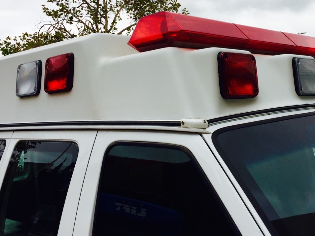 One person suffered a head injury in a solo-vehicle crash early Wednesday morning at state Highway 29 and Zinfandel Lane in Napa County, CHP reported.