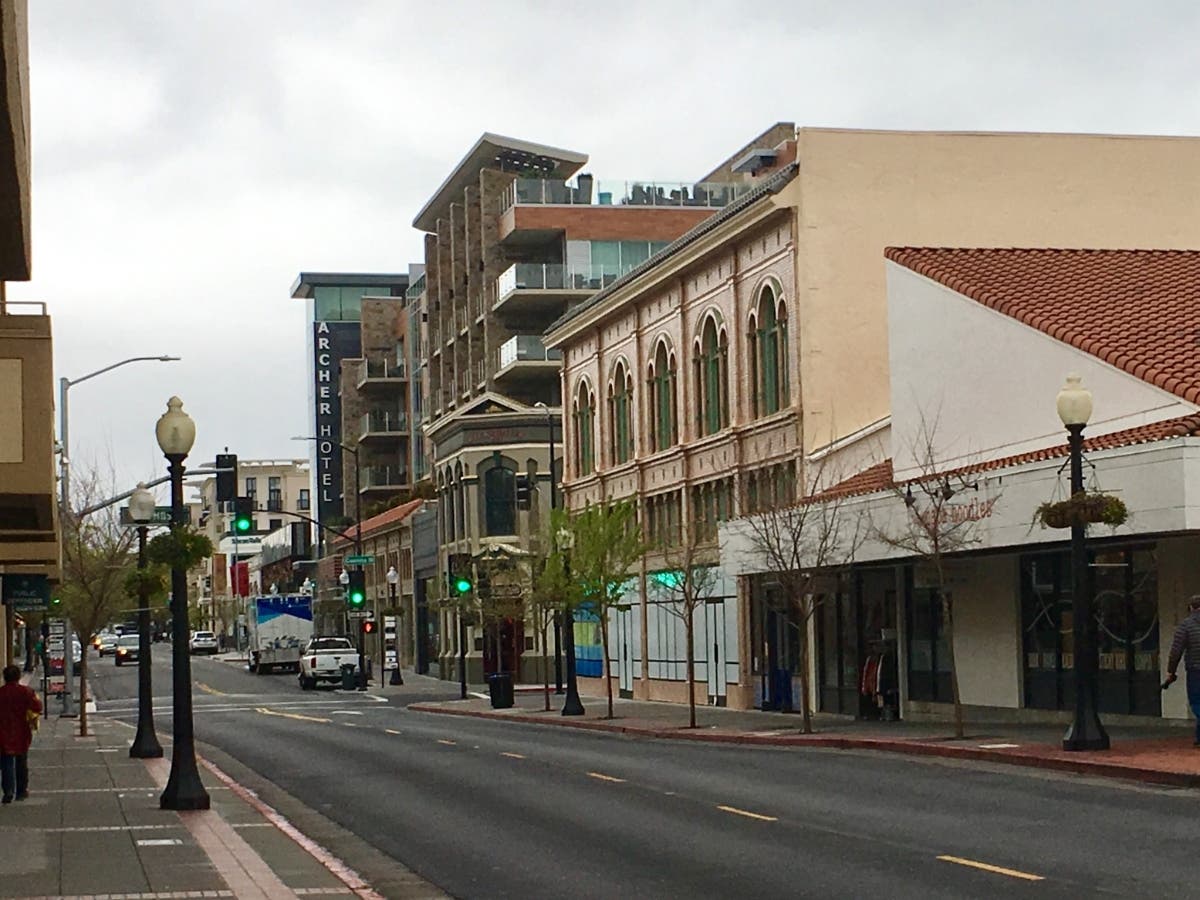 Bars, breweries, brewpubs and pubs in downtown Napa and throughout the county must close for three weeks, the county said late Tuesday afternoon.