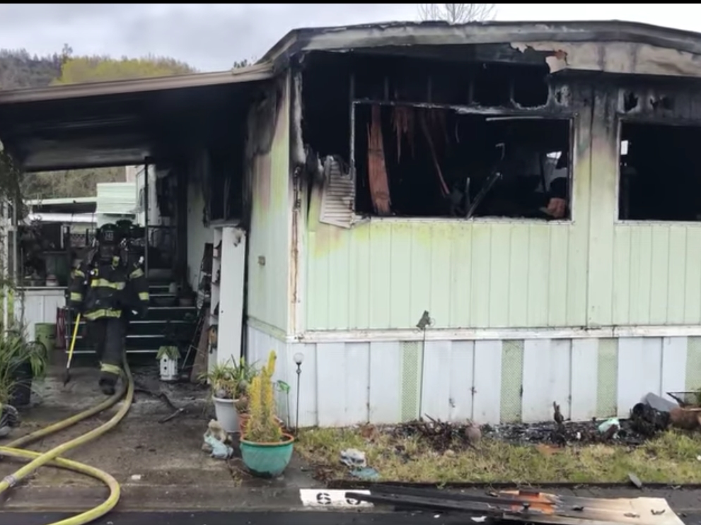 The smoke detectors were not activated in this mobile home when food caught fire on the resident's stove Monday and spread throughout the home, destroying it, the Santa Rosa Fire Department said.