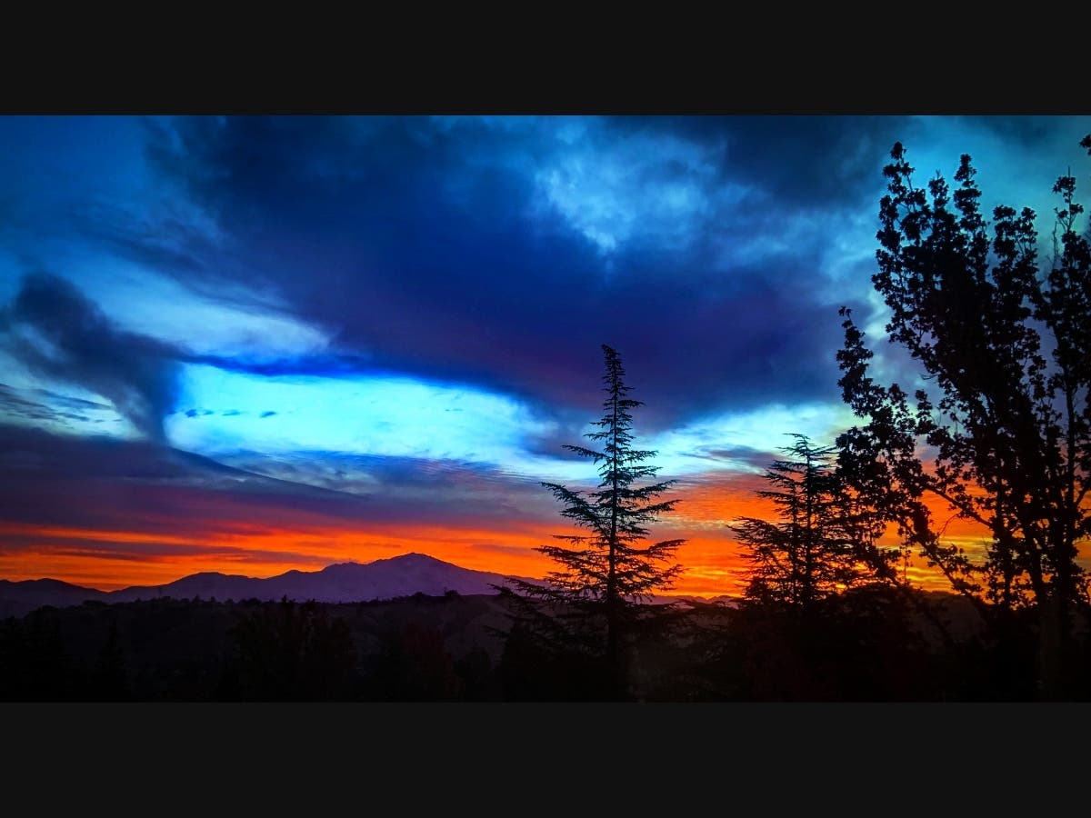 A view of Mount Diablo from Walnut Creek on Halloween morning at the very beginning of the sunrise.