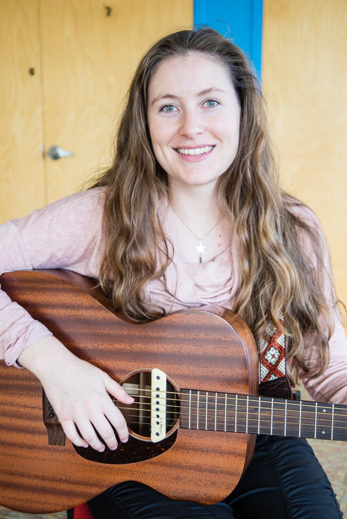 New Singer-Songwriter Program taught by musician and recording artist Melissa Frabotta