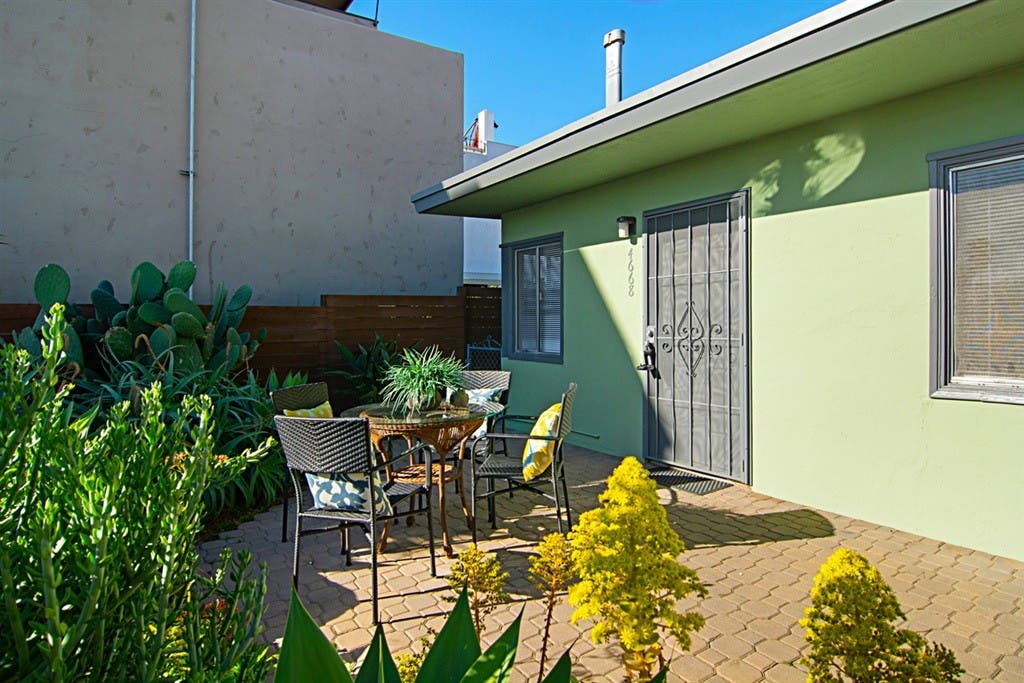 Small In Space Big In Charm Pt Loma Beach Cottage For Sale La