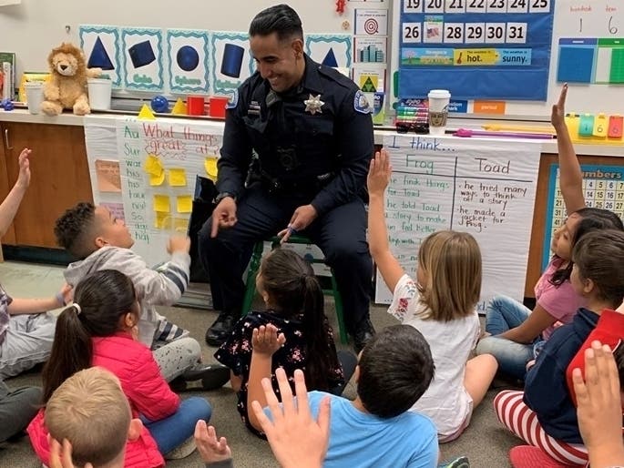 Officer Rodriguez with the 1st grade classes at Rancho Elementary School in Novato.