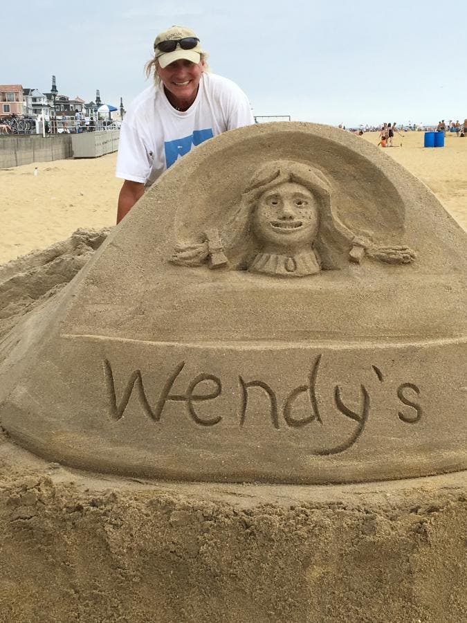 https://patch.com/img/cdn20/users/22555280/20160809/020806/styles/raw/public/article_images/wendys_logo_sand_sculpture-1470765760-8897.jpg