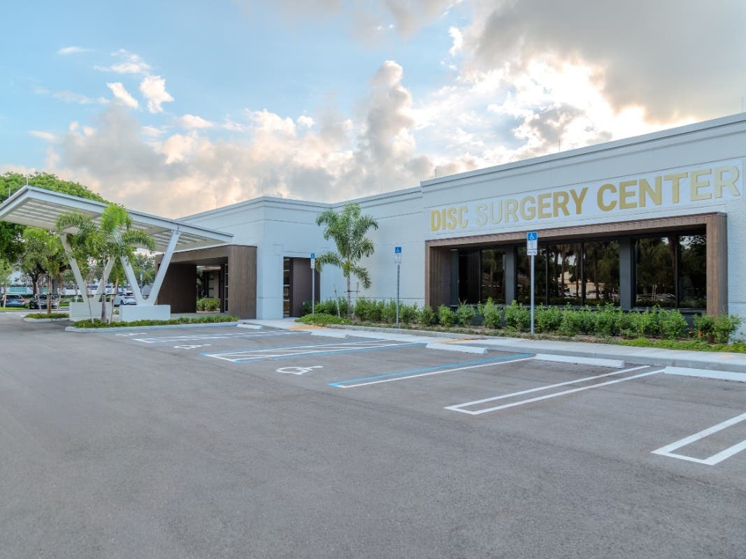 https://patch.com/img/cdn20/users/22594247/20260629/050207/styles/patch_image/public/disc-surgery-center-at-palm-beach-exterior-pr___29165537346.jpg