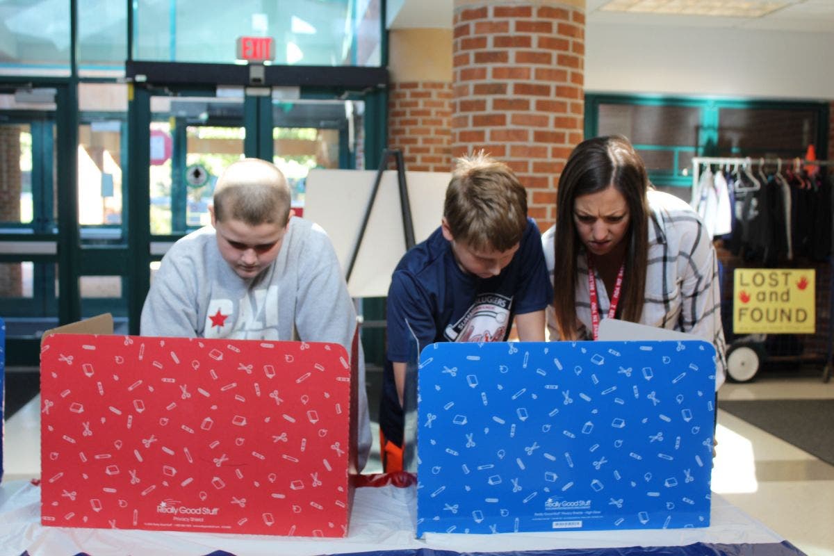 News small post card thumbnail