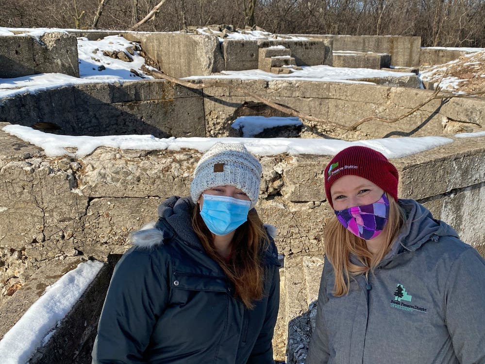 News small post card thumbnail