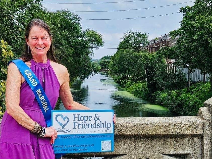 News small post card thumbnail