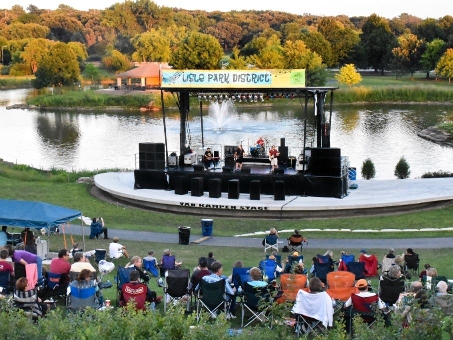 Van Kampen Stage at Community Park, Lisle