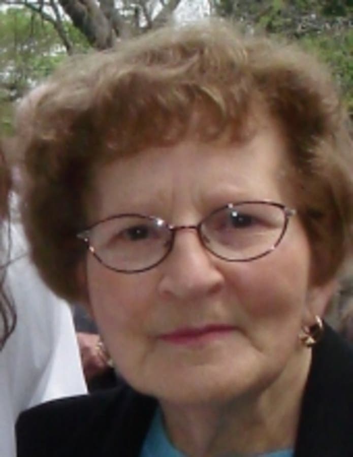 Obituary Yolanda (Dascanio) Wisniowski, 91, of Guilford Guilford, CT