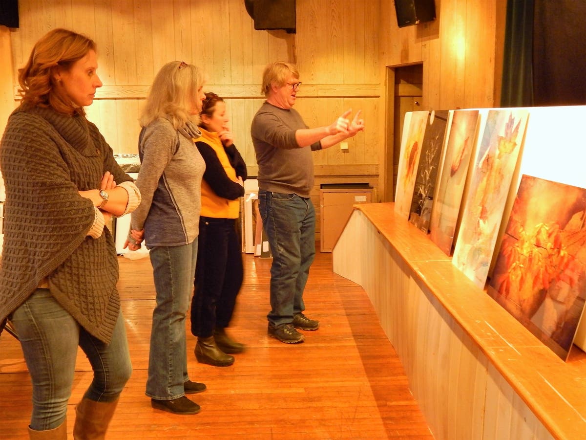 News small post card thumbnail