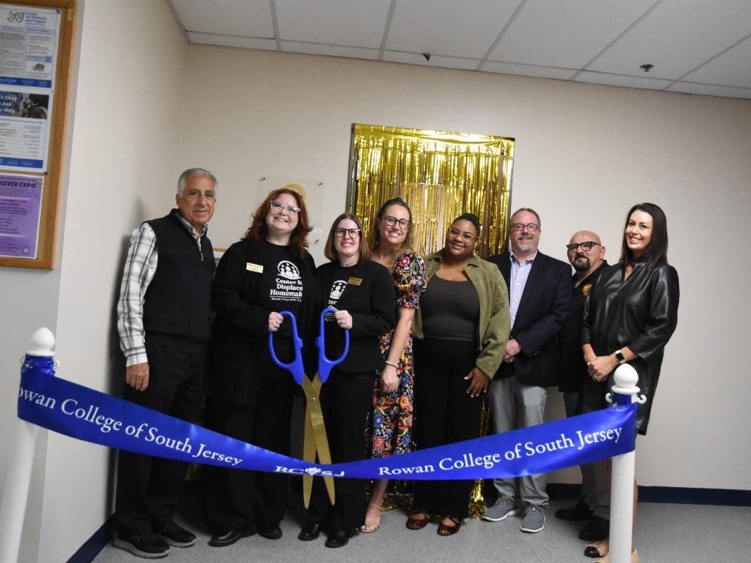The Center for Displaced Homemakers celebrates a new chapter at RCSJ’s Gloucester campus with a ribbon-cutting ceremony and community resource fair on October 15. RCSJ, CDH, Chamber, and County leadership gather for milestone event.