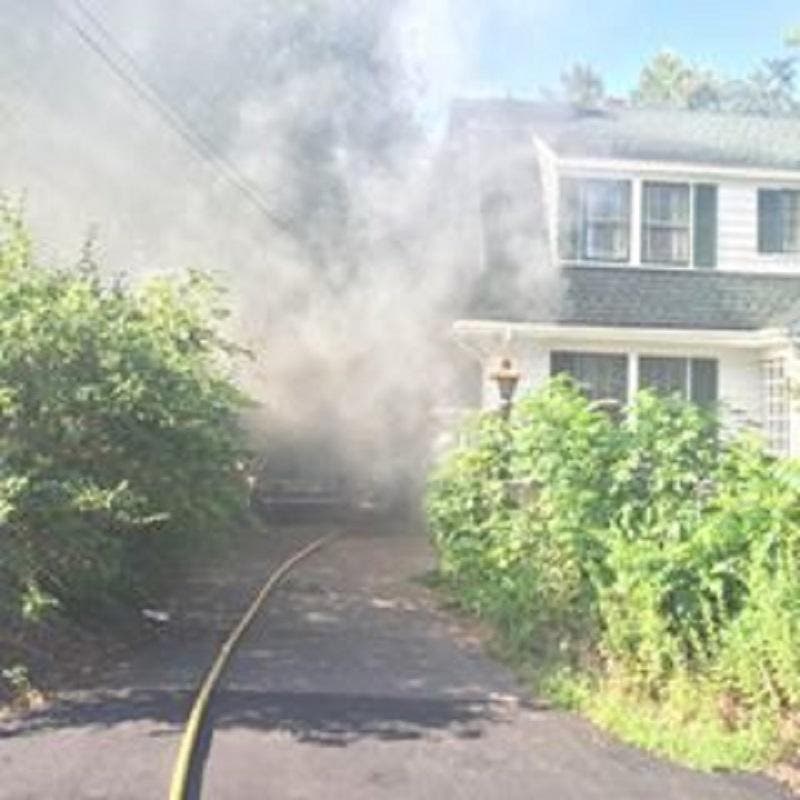 Firefighters Extinguish Car Fire in North Haven Driveway | North Haven ...