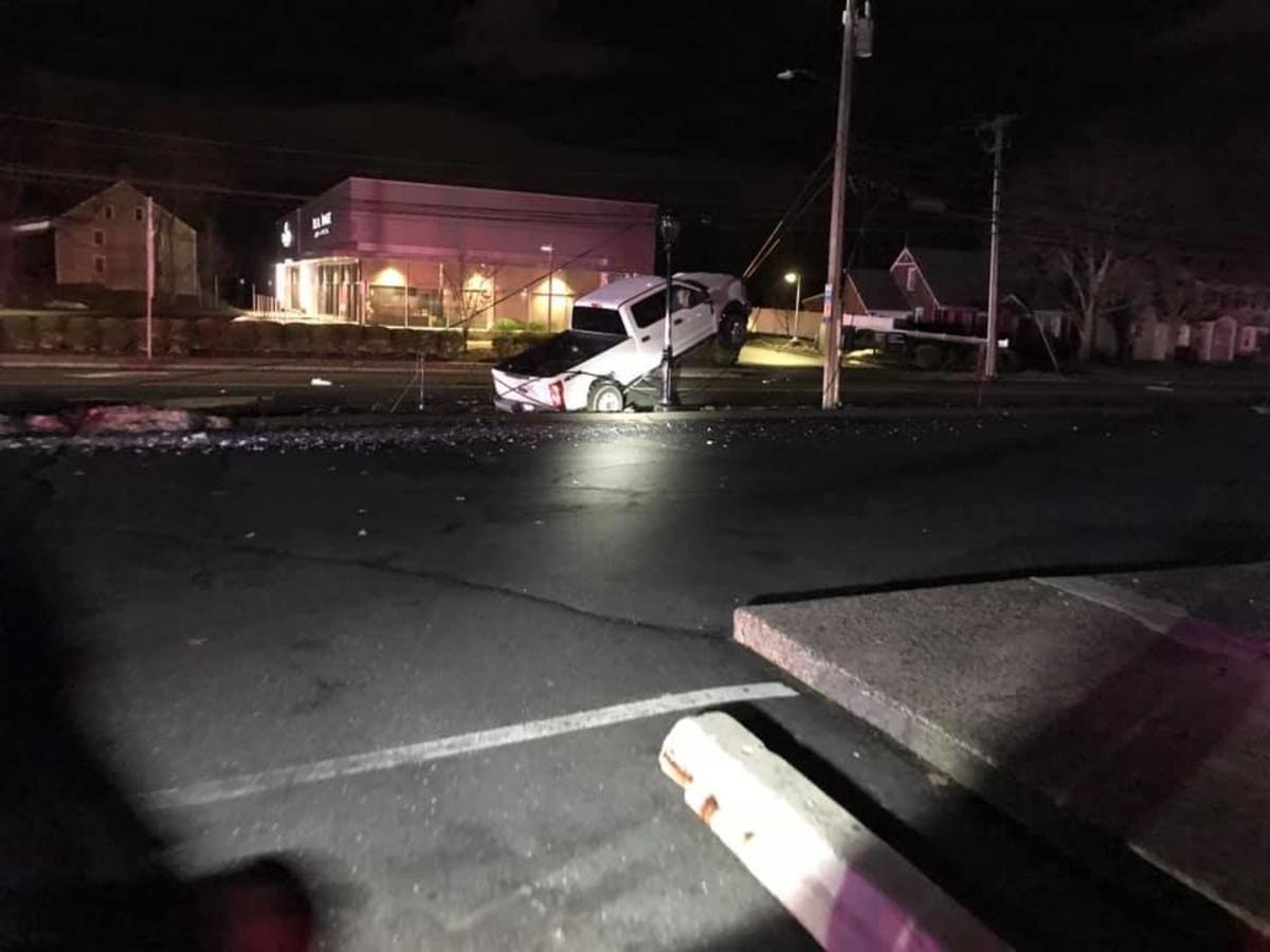 Truck Crashes Onto Power Lines In West Hartford | West Hartford, CT Patch