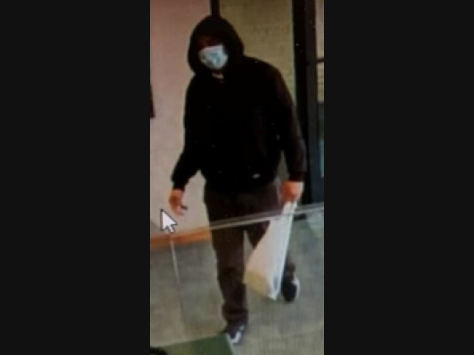 Police Searching For Suspect After Bank Robbery In Fairfield ...