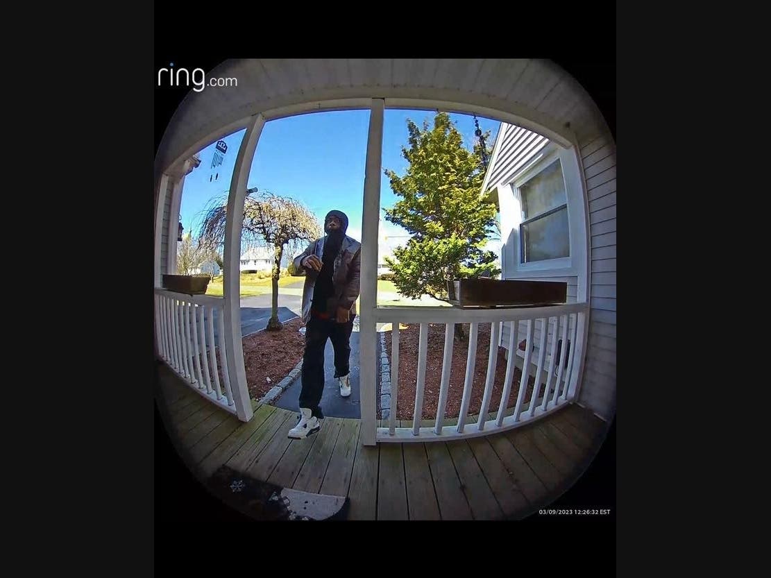 Package Theft Suspect Sought In Stratford: Police | Stratford, CT Patch