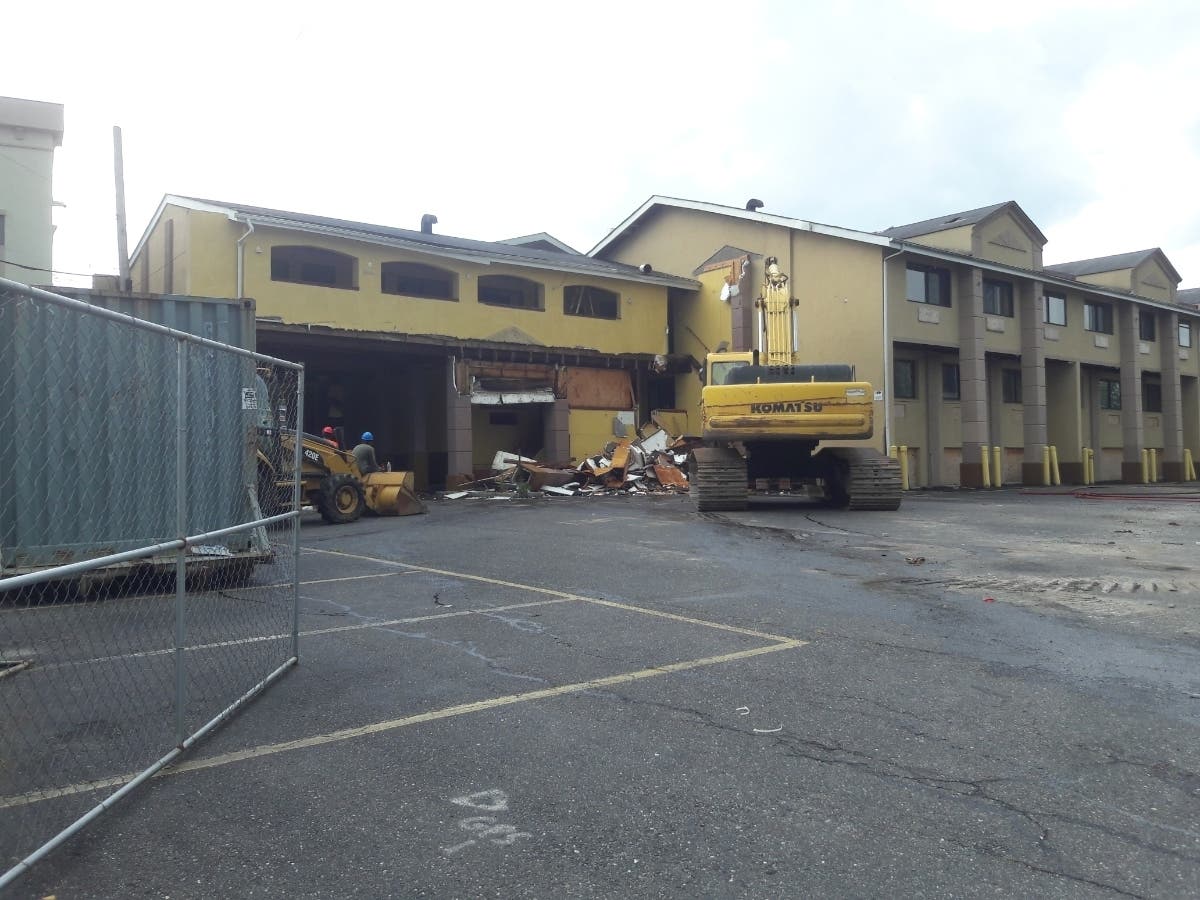 The demolition of the Red Carpet Inn, a thorn in Toms River's side, got underway Thursday. 