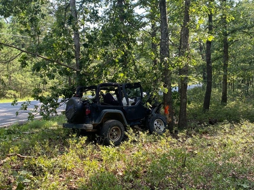 A Jeep Wrangler ran off Pasadena Road on Friday afternoon and hit a tree, injuring the driver, Manchester police said. 
