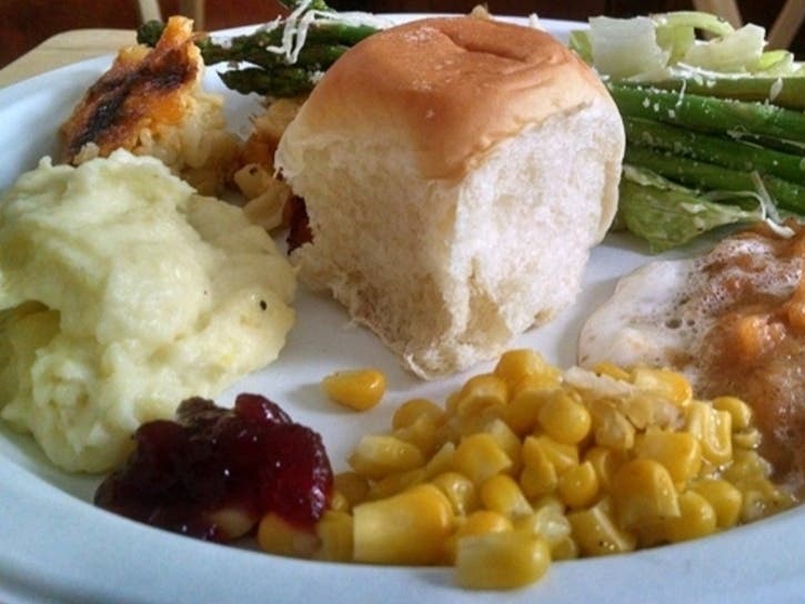 If you or someone you know is in need of a dinner for Thanksgiving, there are several organizations providing free meals. 