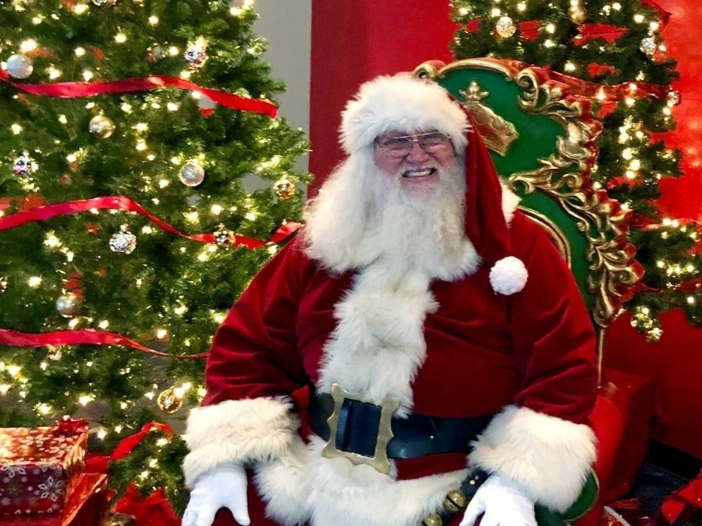 If you're looking to get photos of your child with Santa, or even your pets, the Ocean County Mall has dates you can book. 