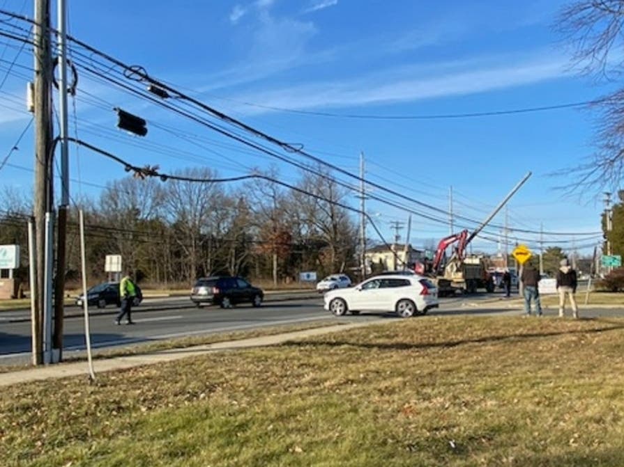 Excavator Pulls Down Power Lines On Hooper Avenue In Toms River | Toms ...