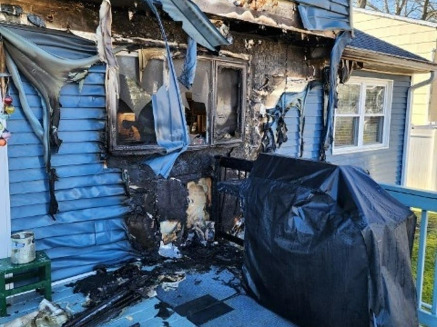 News small post card thumbnail