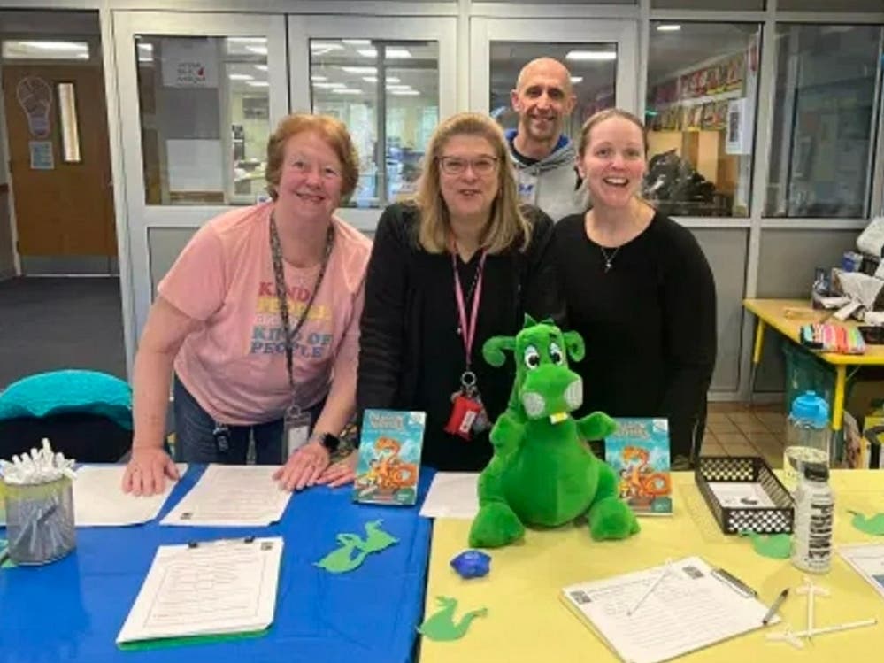 Manchester Township Elementary School celebrated the One School, One Book reading program with ice cream, games and dragons. 