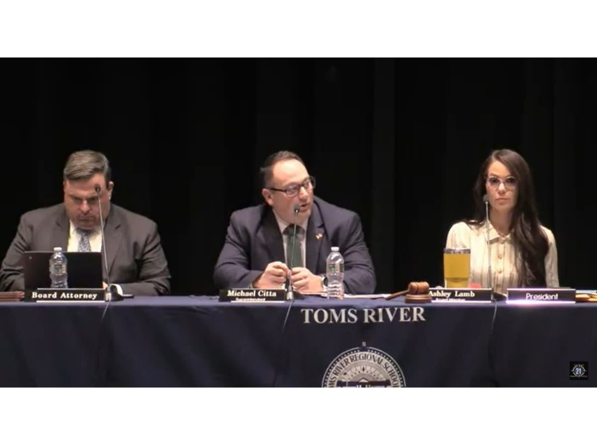 Vote On New Superintendent Contract Delayed, Meeting Canceled In Toms ...