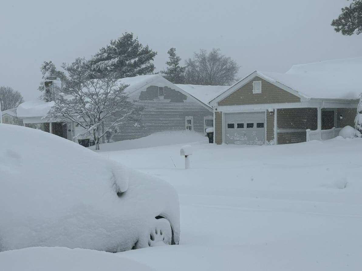 Manchester Feb Weather Warming Center Opening In Manchester As Blizzard Impact Continues ...