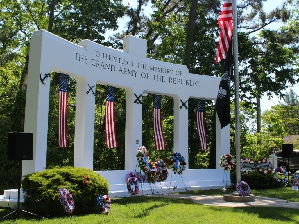 Manchester Township will honor those who gave their lives in military service to the United States at its annual Memorial Day parade. 