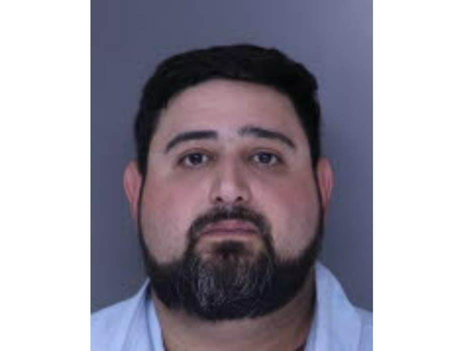 Phillip M. Ommundsen is in prison in Pennsylvania after pleading guilty to charges he tried to meet a 15-year-old girl to have sex with her, according to authorities.