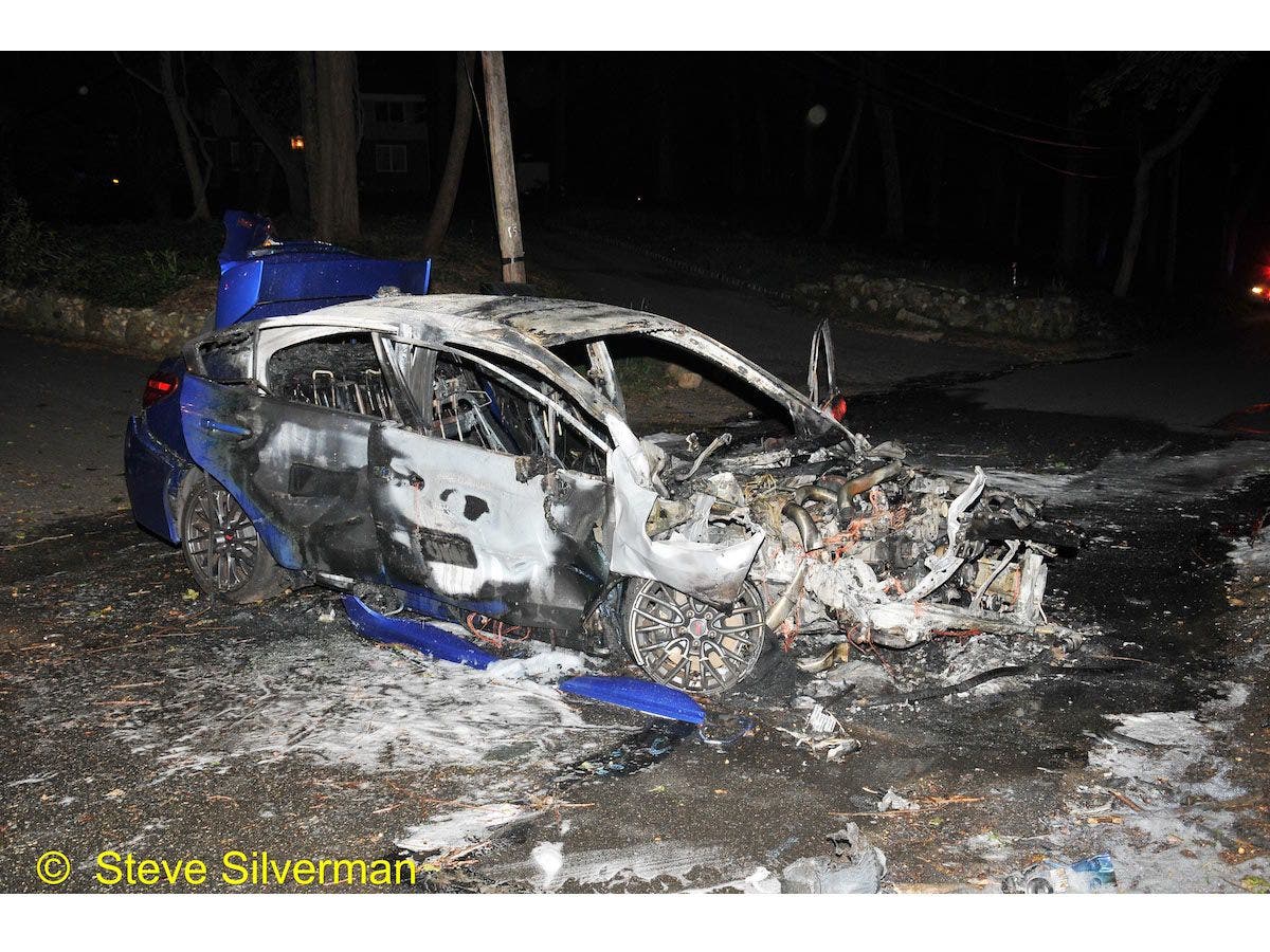 https://patch.com/img/cdn20/users/22821259/20160906/103442/styles/raw/public/article_images/west_hills_crash-1473172410-7200.jpg