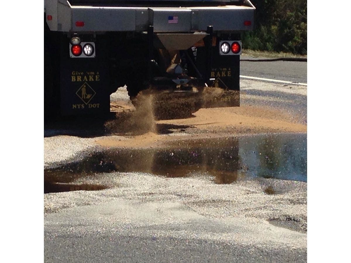 Long Island Expressway Reopens Following Fuel Spill | Half Hollow Hills ...