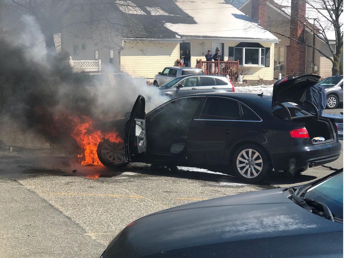 https://patch.com/img/cdn20/users/22821259/20170313/121245/styles/raw/public/article_images/melville_car_fire-1489421509-6402.jpg