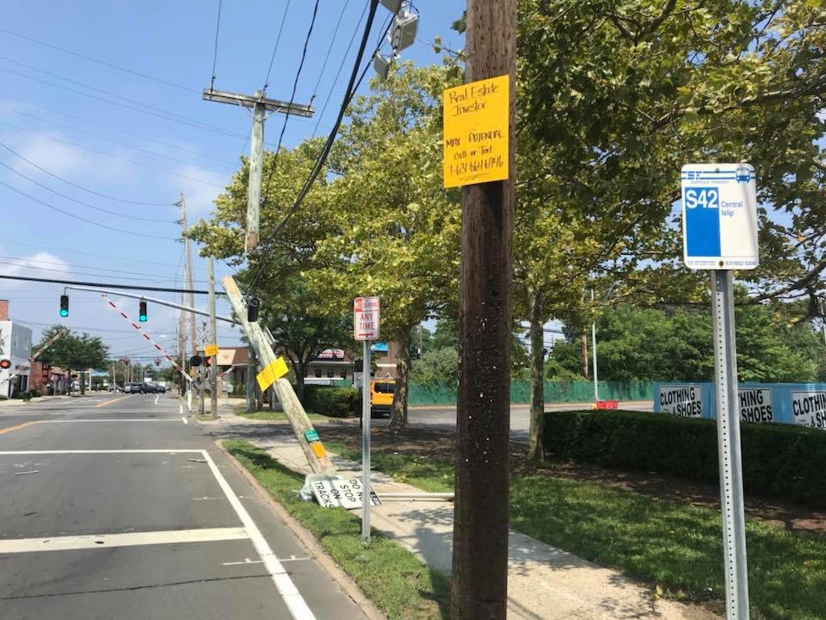 Driver Crashes Into Pole After Apparent Medical Episode: FD | Islip, NY ...