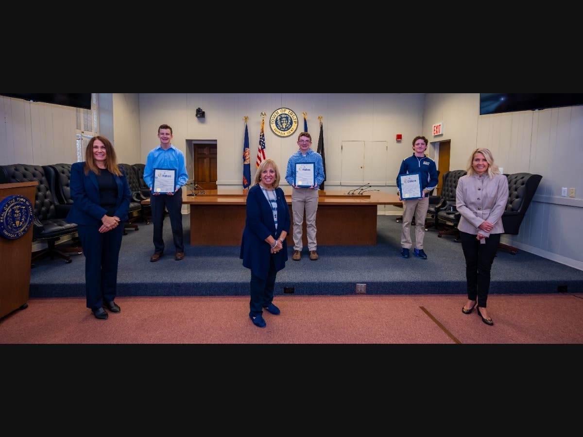 News small post card thumbnail