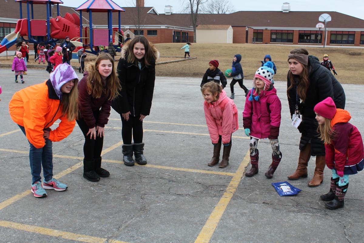 A Focus on Service Learning | Crystal Lake, IL Patch