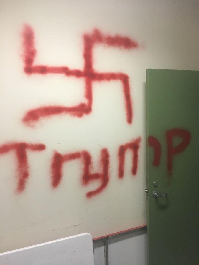 https://patch.com/img/cdn20/users/22824890/20161122/033540/styles/raw/public/article_images/trump1-1479846842-9008.jpg