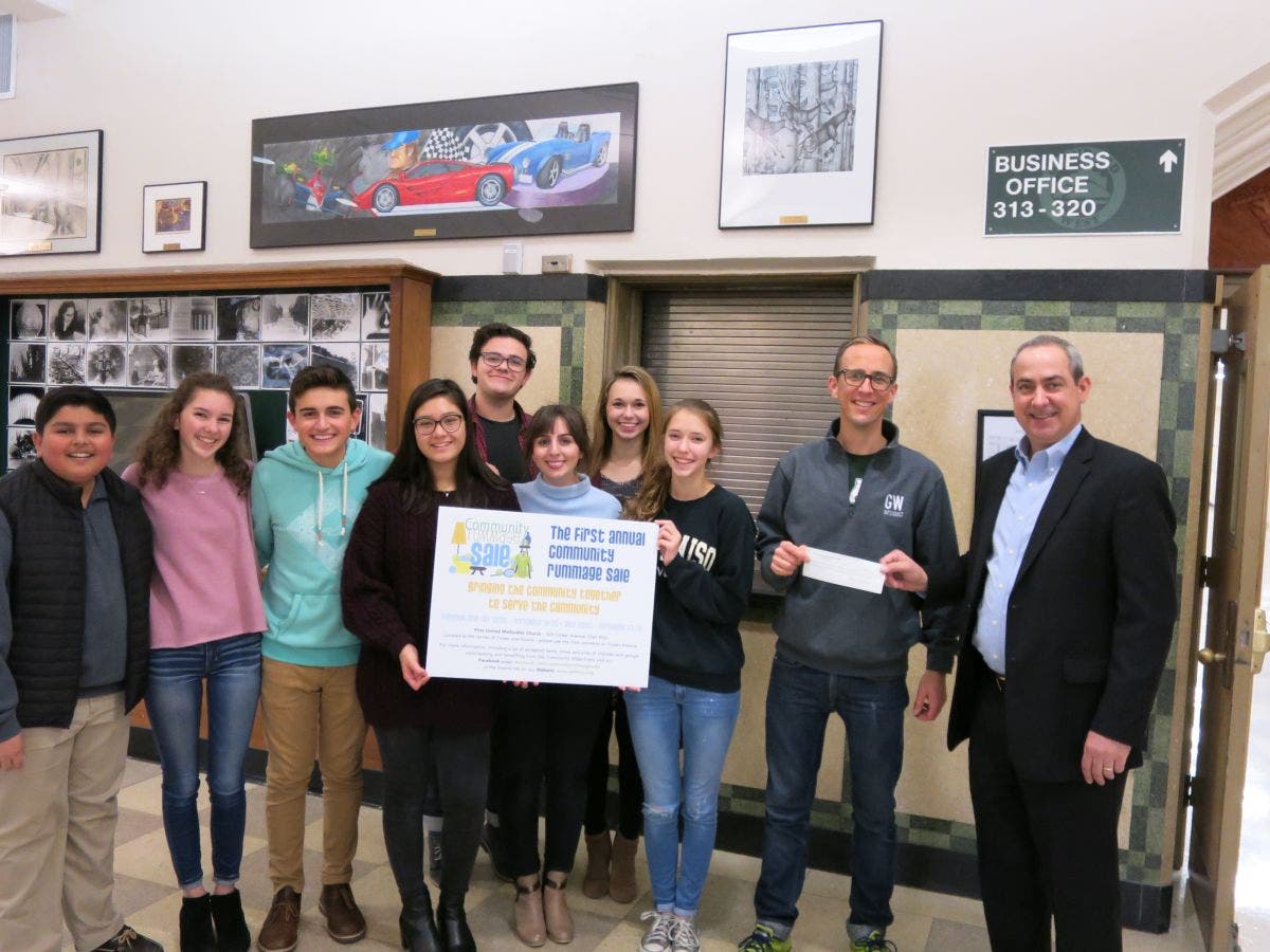 News small post card thumbnail