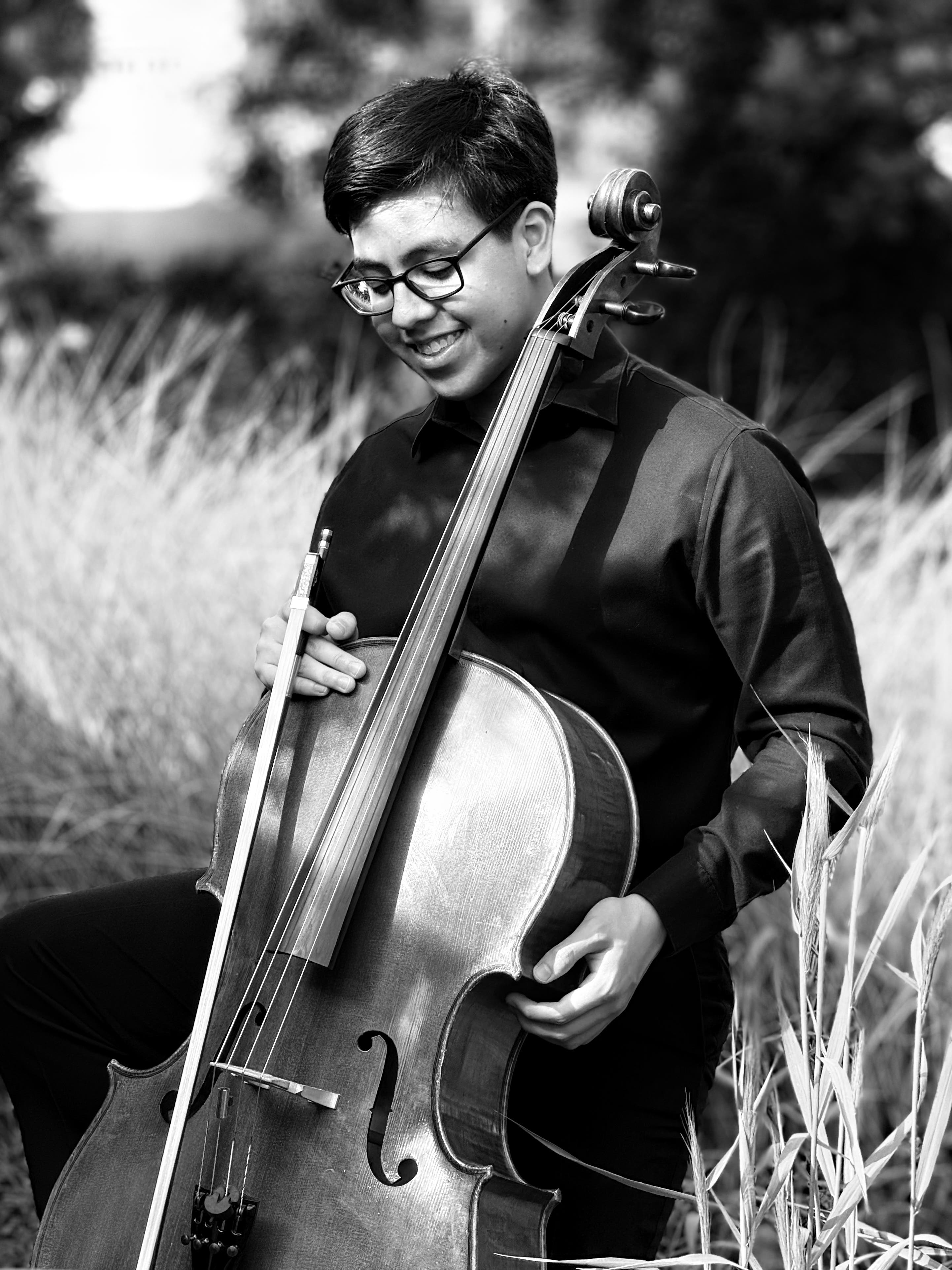 Cellist Kevin Hernandez to Present Concert