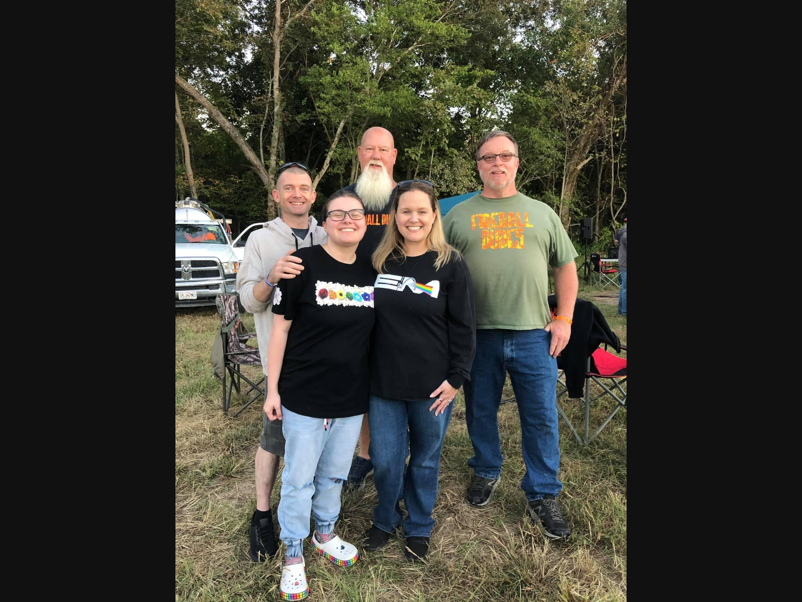 Pictured in the first row from left to right are Wags & Whiskers’ fireball winners Samantha Boyd with her mother Kathryn Hillenburg from Warren County, Mo.  They are pictured with Elliot Moss and Fireball Dudes’ Scott Key and Bill Corbett.