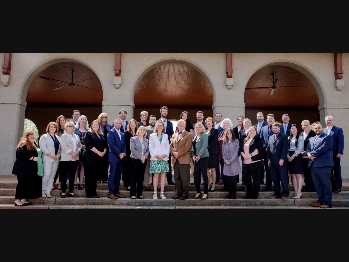 POWERS is one of the largest family owned and operated independent insurance agencies in the bi-state region.