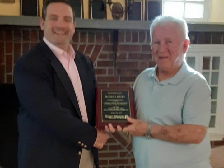 The incoming and outgoing Royer-Greaves School for Blind Board of Directors presidents, Ari Christakis (left) and Dan Green (right).