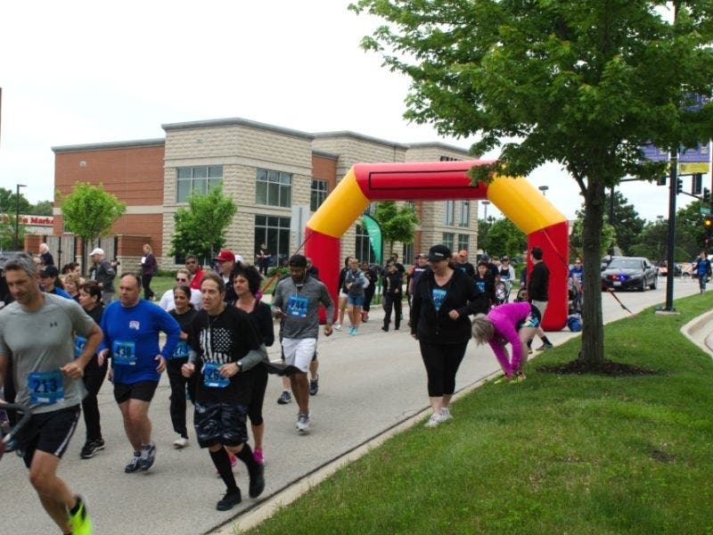Runners take off in the 2018 Run the Ridge 5K race.