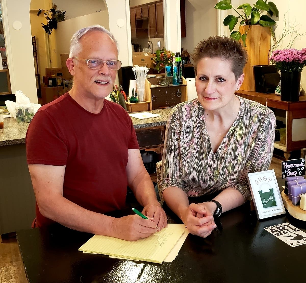 Steve English and Patti Ahern will lead an LGBTQ artists and writers group. 