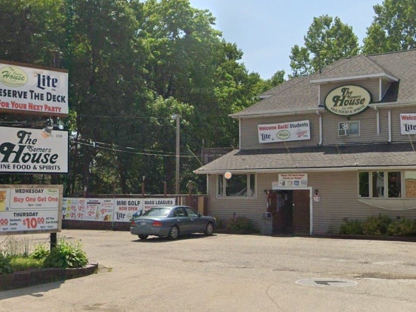 3 Killed In Shooting At The Somers House Tavern In Kenosha - Vimarsana News