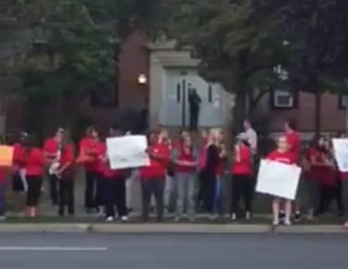 News small post card thumbnail